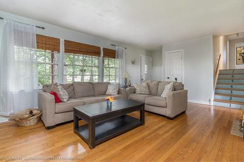 27 W103 Bolles Ave, Winfield, IL 60190 photo 2