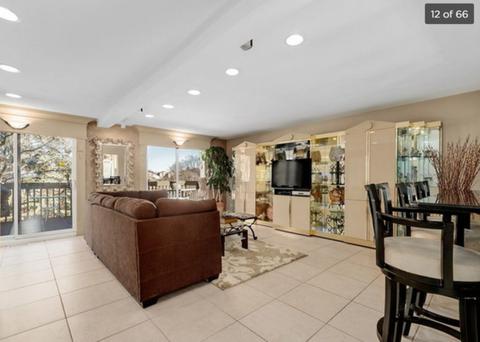 11 Windward Cir, Willowbrook, IL 60527 photo 4