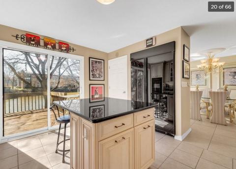 11 Windward Cir, Willowbrook, IL 60527 photo 8
