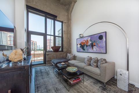 320 E 21st St #604, Chicago, IL 60616 photo 5