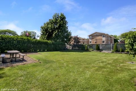 700 Debra Dr, Des Plaines, IL 60016 photo 14