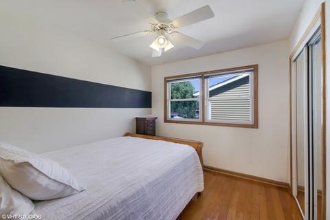 700 Debra Dr, Des Plaines, IL 60016 photo 9