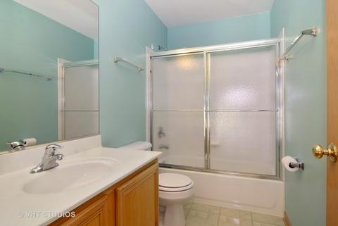 1981 Westridge Pl, Aurora, IL 60504 photo 11