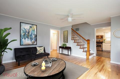 1004 Pitner Ave, Evanston, IL 60202 photo 3
