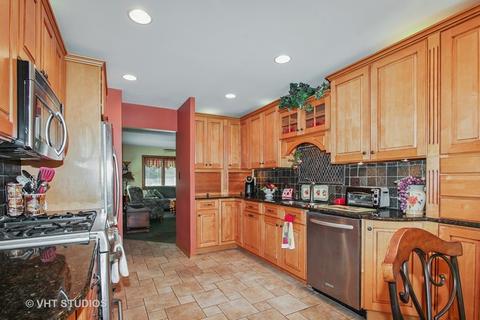 459 S Rush St, Itasca, IL 60143 photo 5