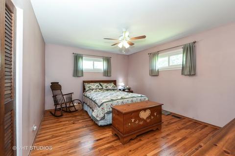 740 Mohave St, Hoffman Estates, IL 60169 photo 9