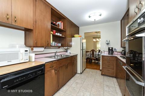 740 Mohave St, Hoffman Estates, IL 60169 photo 5