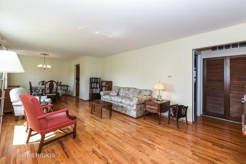 740 Mohave St, Hoffman Estates, IL 60169 photo 3