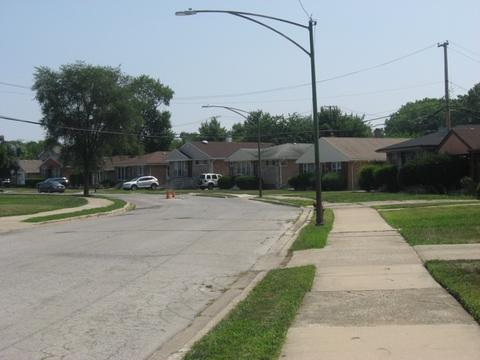 8564 S University Ave, Chicago, IL 60619 photo 17