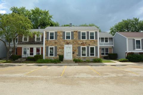 1834 Grantham Pl, Hoffman Estates, IL 60169 photo 2