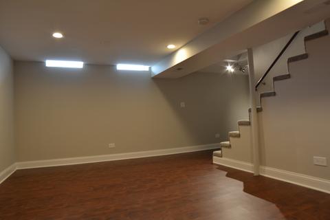 1834 Grantham Pl, Hoffman Estates, IL 60169 photo 11