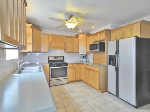858 E Prairie Ave, Des Plaines, IL 60016 photo 7