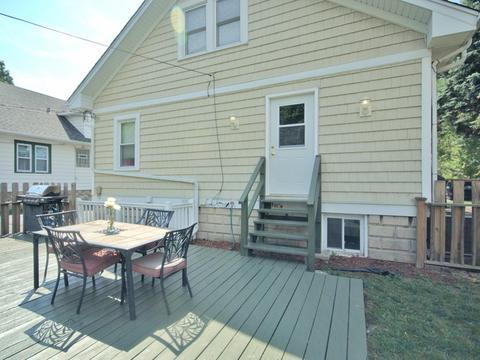 858 E Prairie Ave, Des Plaines, IL 60016 photo 27
