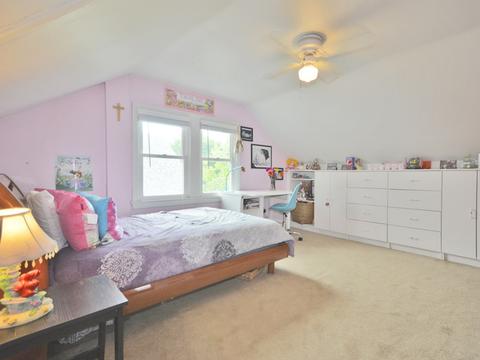 858 E Prairie Ave, Des Plaines, IL 60016 photo 15