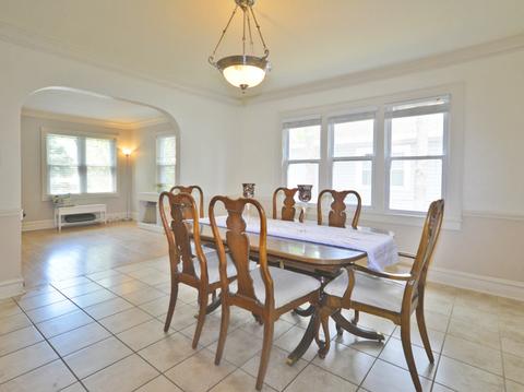 858 E Prairie Ave, Des Plaines, IL 60016 photo 6
