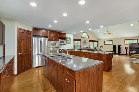 630 Morningside, Elgin, IL 60123 photo 7