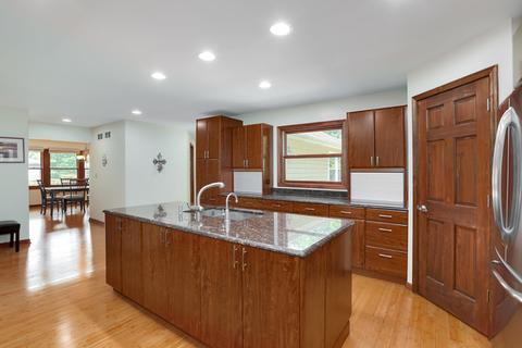 630 Morningside, Elgin, IL 60123 photo 9