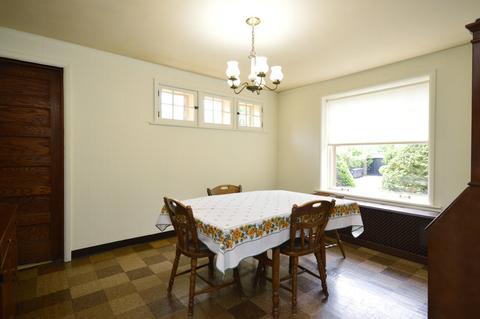 911 Simpson St, Evanston, IL 60201 photo 8