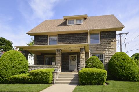 911 Simpson St, Evanston, IL 60201 photo 1