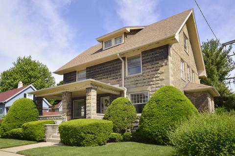 911 Simpson St, Evanston, IL 60201 photo 2