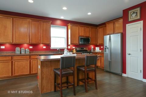 3048 Seekonk Ave, Elgin, IL 60124 photo 4