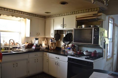 8417 Normandy Ave, Burbank, IL 60459 photo 5