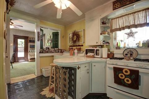 100 E Lytle St, Newman, IL 61942 photo 22
