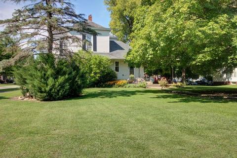 100 E Lytle St, Newman, IL 61942 photo 4
