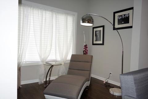 10153 S Lowe Ave, Chicago, IL 60628 photo 11