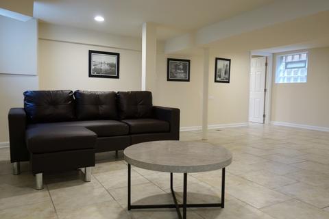 10153 S Lowe Ave, Chicago, IL 60628 photo 37