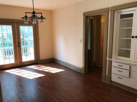 834 Bellevue Ave, Elgin, IL 60120 photo 5