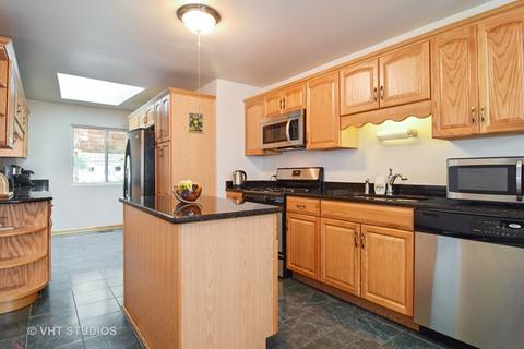1145 Apple St, Hoffman Estates, IL 60169 photo 4