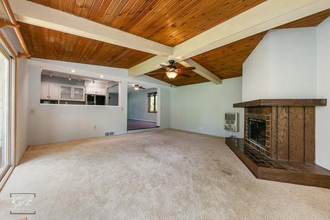 351 Redbud Dr, Naperville, IL 60540 photo 13