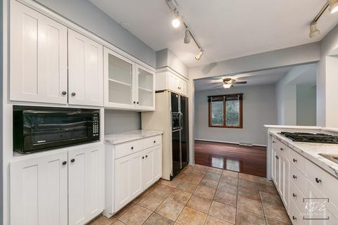 351 Redbud Dr, Naperville, IL 60540 photo 7