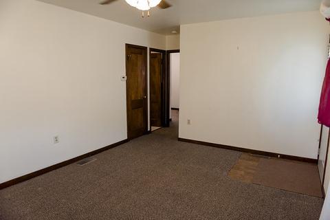 814 E Joliet St, Ottawa, IL 61350 photo 9