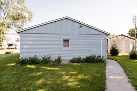 814 E Joliet St, Ottawa, IL 61350 photo 16