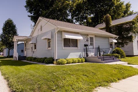 814 E Joliet St, Ottawa, IL 61350 photo 1