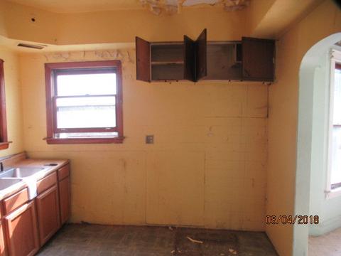 308 W 104th Pl, Chicago, IL 60628 photo 12