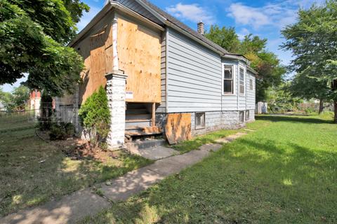 308 W 104th Pl, Chicago, IL 60628 photo 2