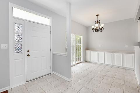 2343 Reflections Dr, Aurora, IL 60502 photo 7