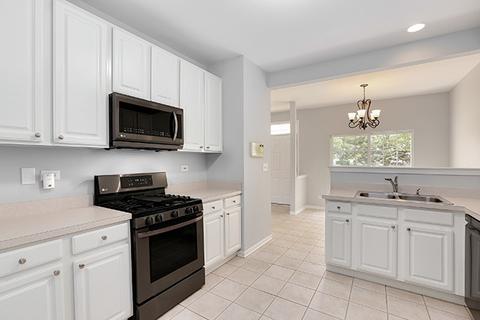 2343 Reflections Dr, Aurora, IL 60502 photo 11