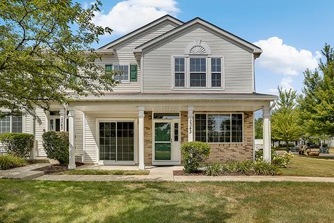 2343 Reflections Dr, Aurora, IL 60502 photo 1