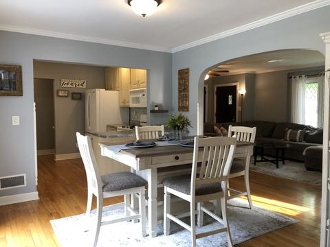 902 Washington St, Oregon, IL 61061 photo 2