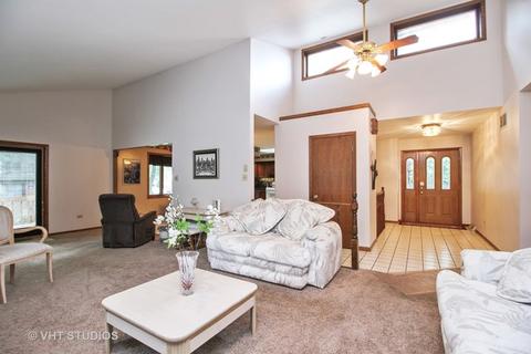 18181 Clyde Ave, Lansing, IL 60438 photo 3