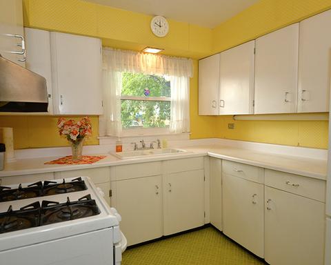 4052 Rose Ave, Lyons, IL 60534 photo 4