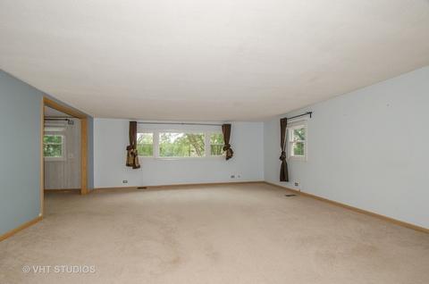 2130 Estes Ave, Des Plaines, IL 60018 photo 11