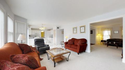 5407 Oakview Ln, Gurnee, IL 60031 photo 9