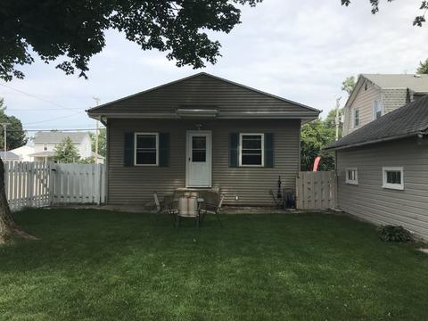 201 E Hitt St, Mount Morris, IL 61054 photo 1