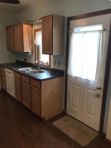 201 E Hitt St, Mount Morris, IL 61054 photo 8