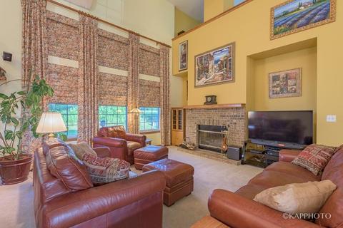 14724 Capital Dr, Plainfield, IL 60544 photo 8